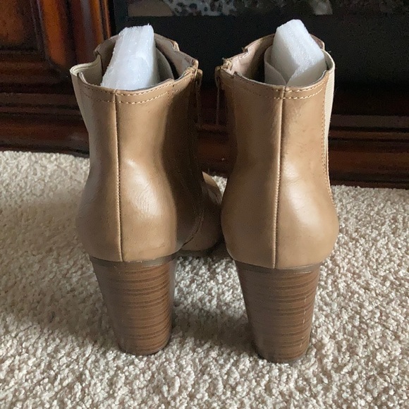 Ankle Boots - Picture 2 of 4